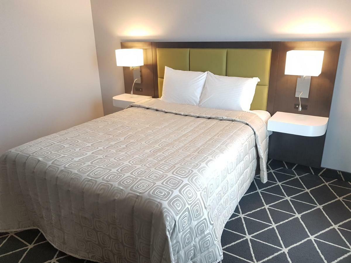 King Hotel Palmerston Экстерьер фото